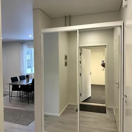 Kotimaailma #3 - Viihtyisae Kaksio Keskustassa Apartament